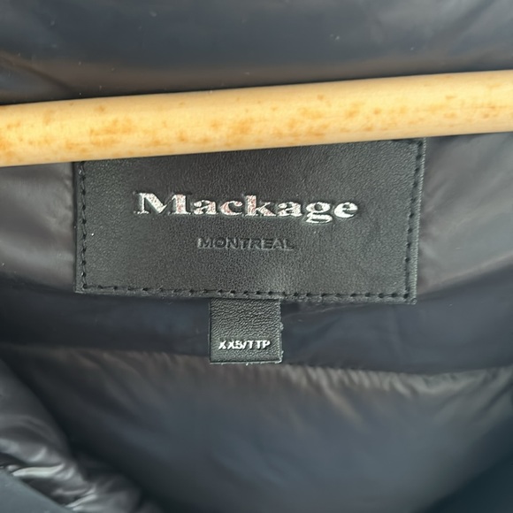 Mackage jacket - Picture 2 of 7